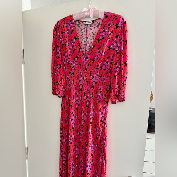 Rixo dress in size S. - Picture 6 of 10